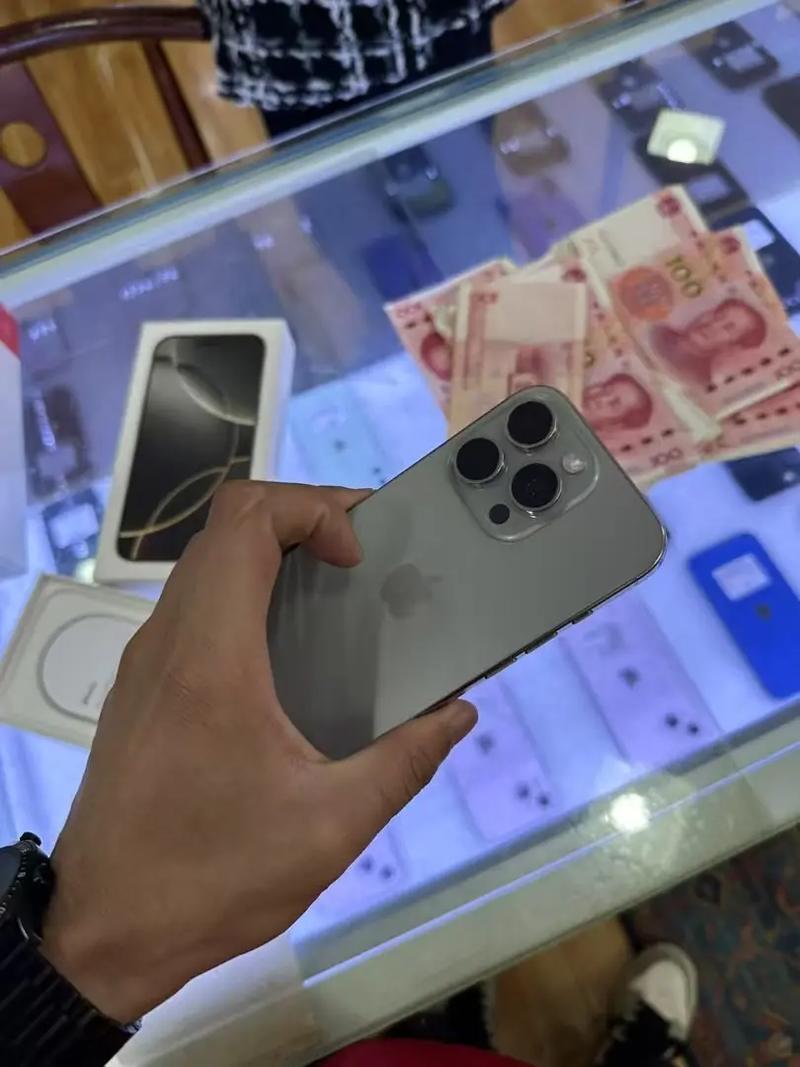 優(yōu)品科技二手電子產(chǎn)品批發(fā)中心.蘋果16pro 256g 國(guó)行